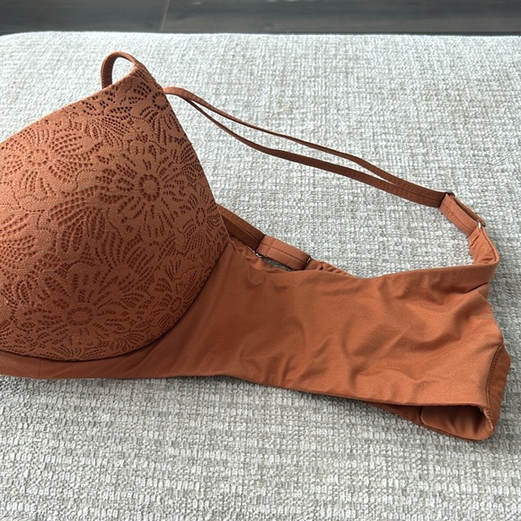 Aerie Real Sunnie Wireless Bra Size 40C - Picture 10 of 13